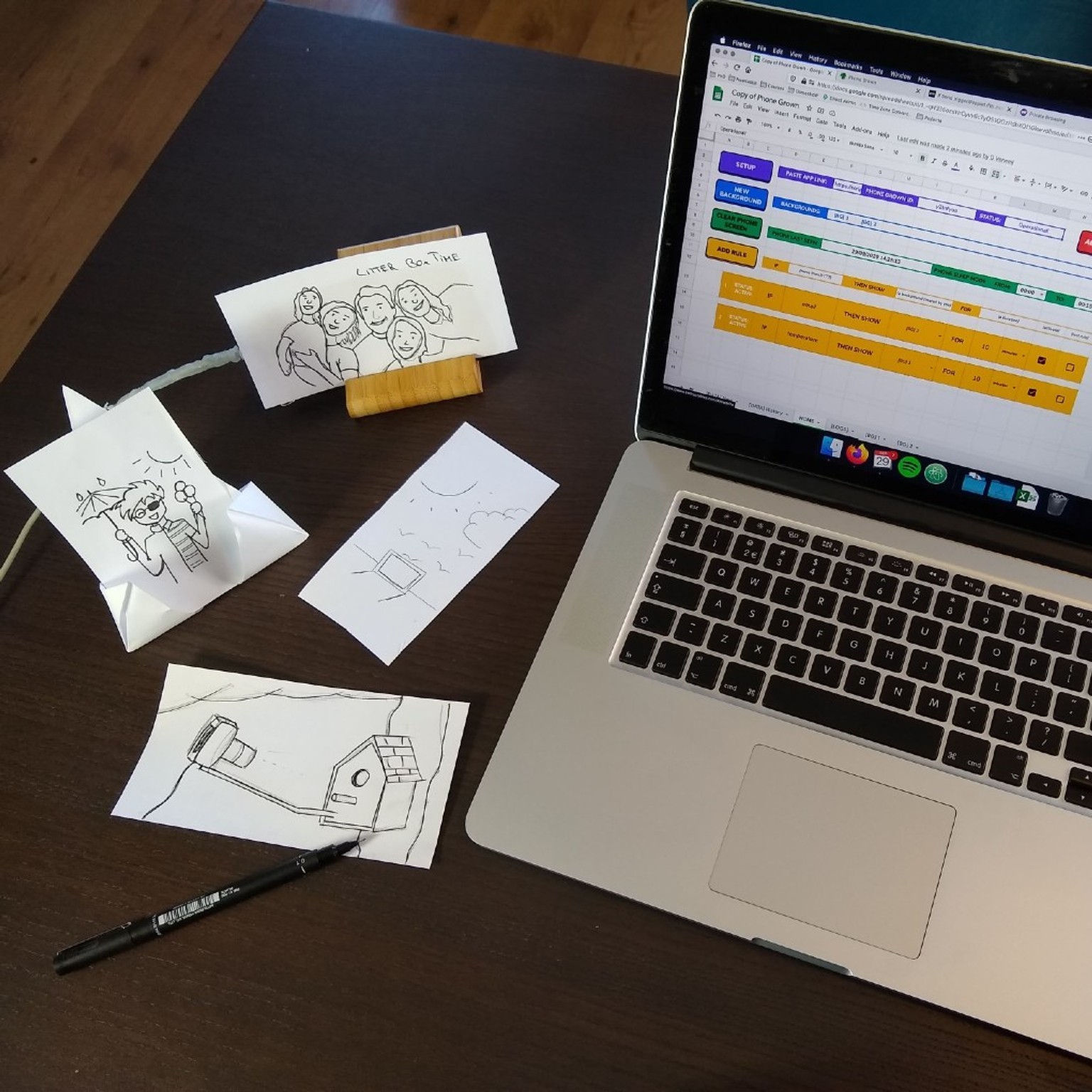 Families used Google spreadhseets to turn unused phones into ambient displays.